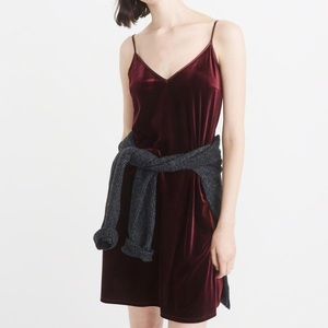 NWT Abercrombie Velvet Slip Dress, XS